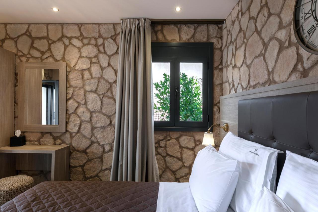Manor Hotel 3*
