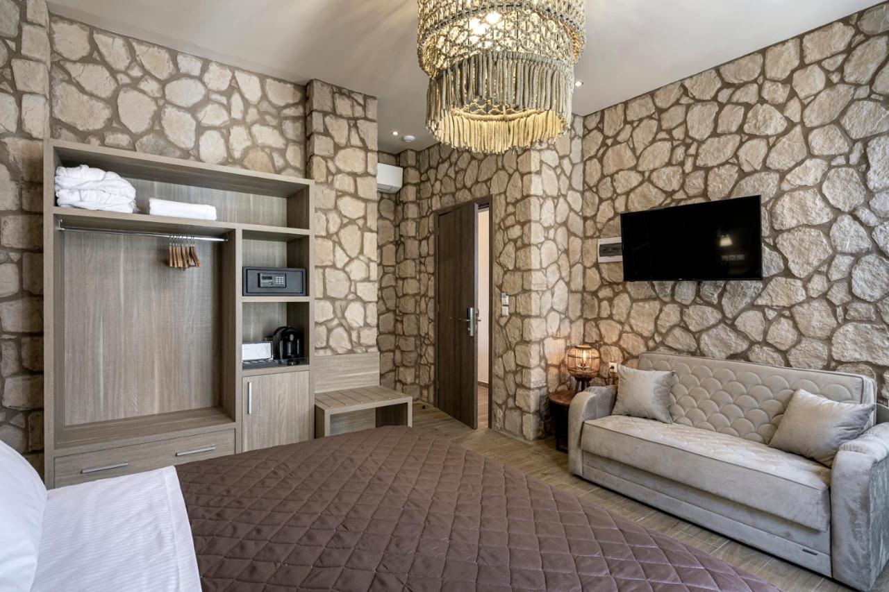 Manor 3*