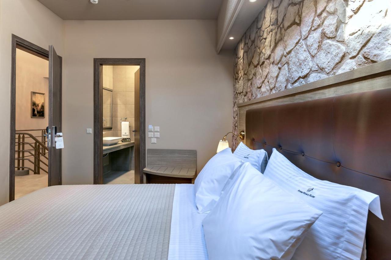 Manor Hotel 3*