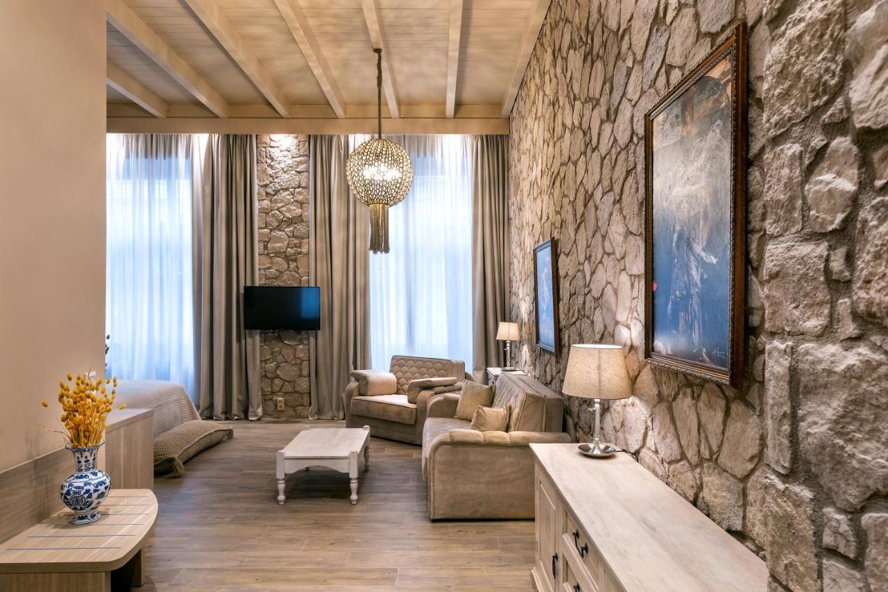 Manor 3* Atény